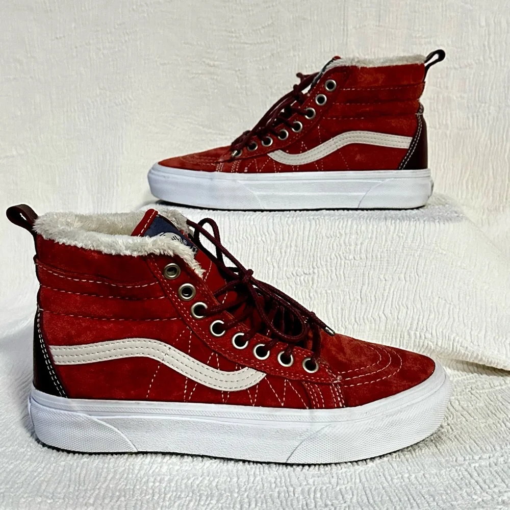 🔥 Vans Sk8-Hi MTE Hot Sauce/Port Royale w/ Fur Lining - Men’s 4 / Women’s 5.5🔥